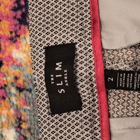 EUC WHBM Dress Pants - Picture 4 of 8